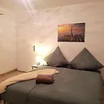 Ferienwohnung Ferienhaus Woerrstadt Lejlighed *